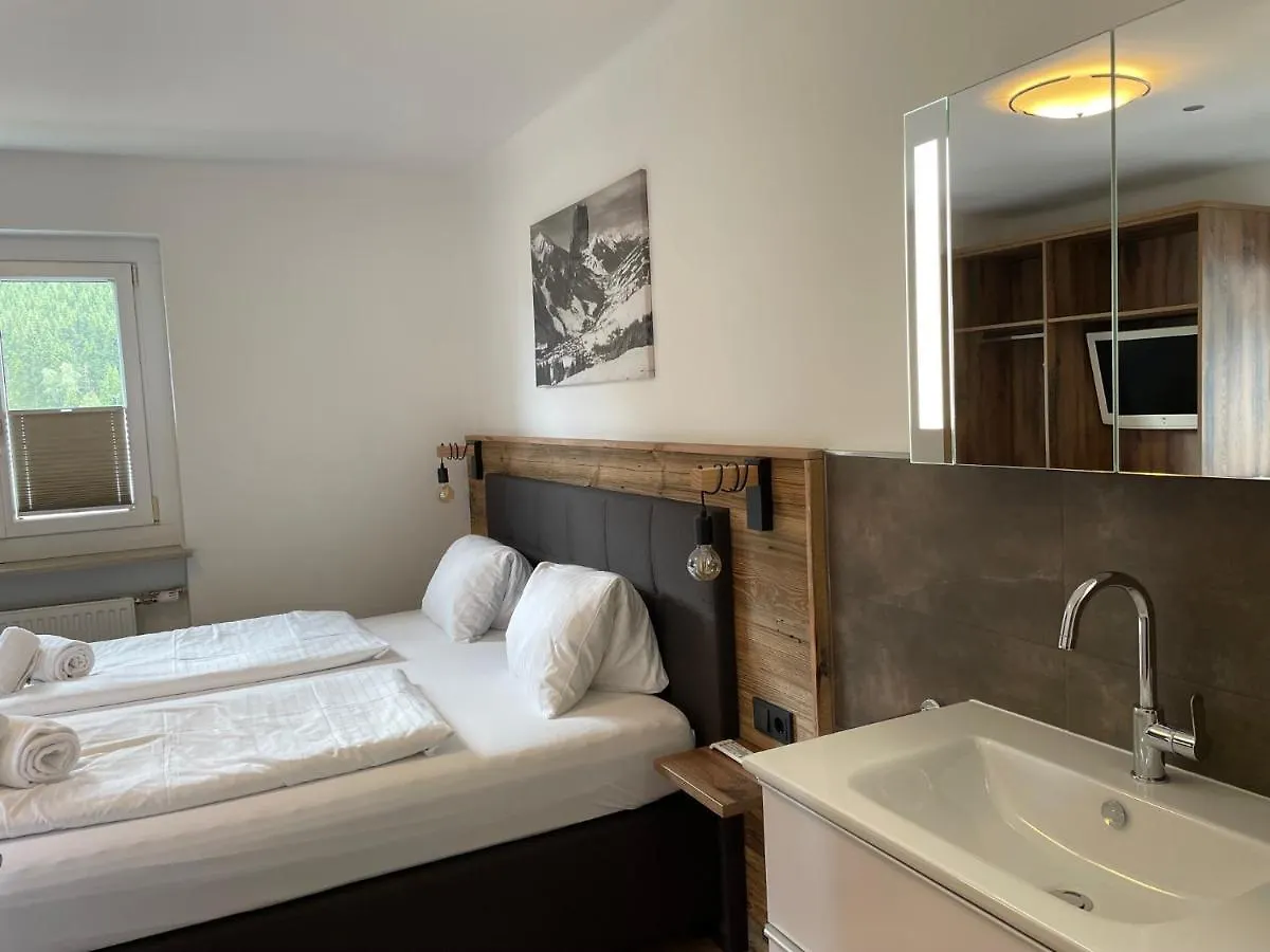 Haus Willibald Apartment Saalbach-Hinterglemm Austria