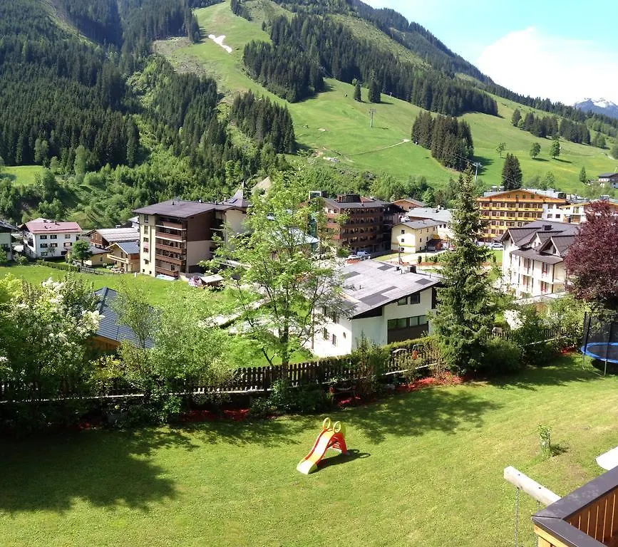 Haus Willibald Apartment Saalbach-Hinterglemm