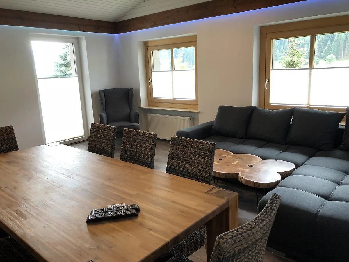 Haus Willibald Apartment Saalbach-Hinterglemm 0*,  Austria